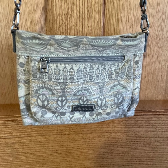 Sakroots Handbags - Sakroots crossbody bag